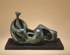 Henry Moore - Reclining Figure, Internal and External Forms