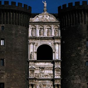 Francesco Laurana - Triumphal Arch of Alfonso I (detail)
