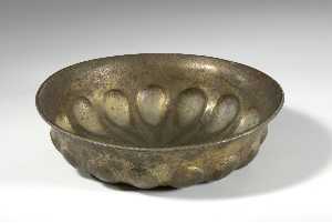 Danish Unknown Goldsmith - Humpback bowl