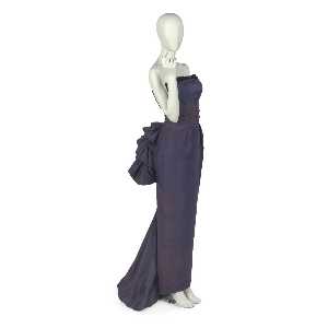 Christian Ernest Dior - Two-piece ball gown in blue-purple ribbed silk